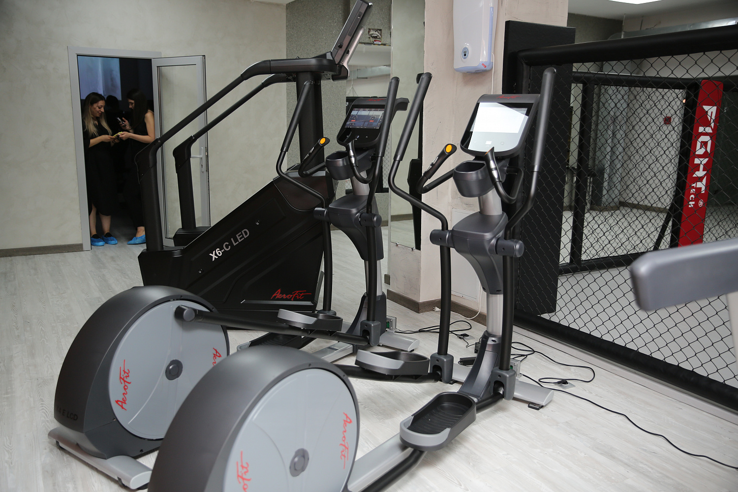 Фитнес-клуб "Unique one Health & Fitness"