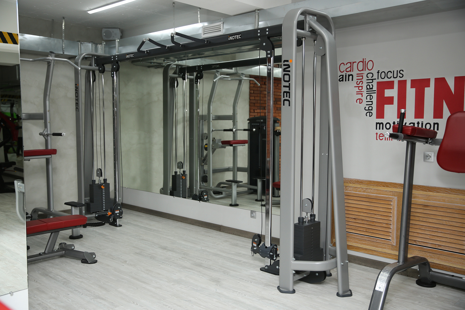 Фитнес-клуб "Unique one Health & Fitness"